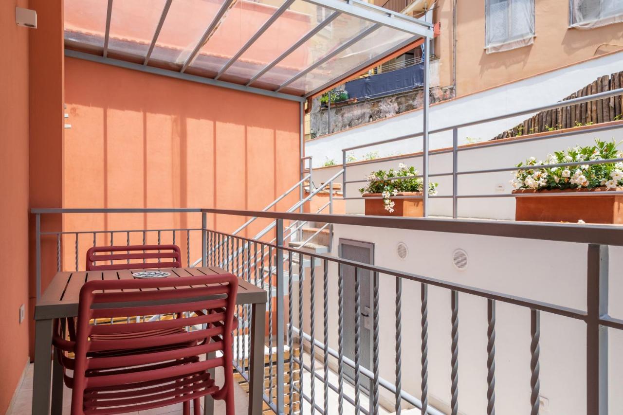 Appartement Futura Smart Flat - De Vivo Realty Sorrente Extérieur photo